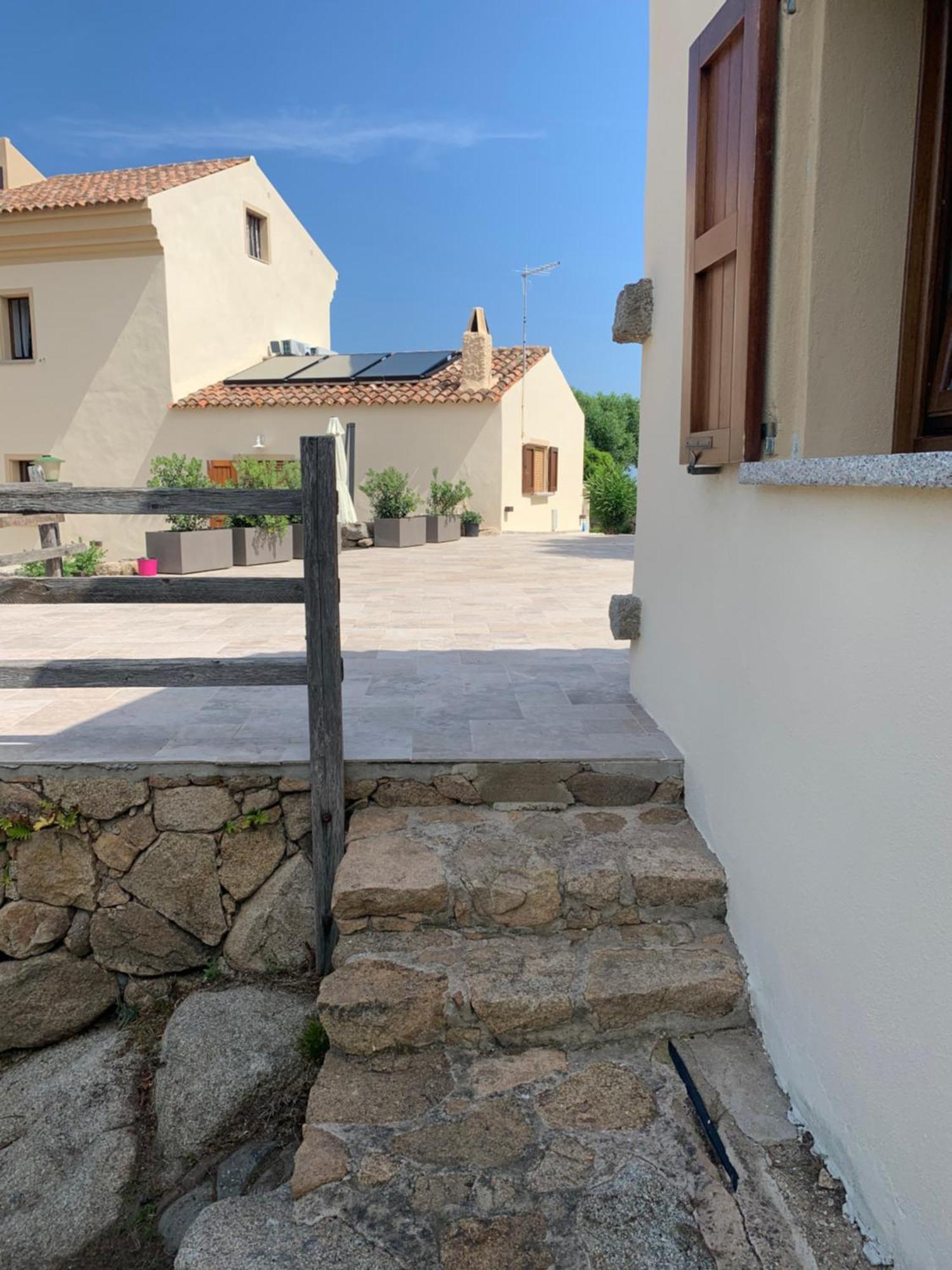 Pensjonat Stazzu Nuraghe Mannucciu Rena Majore Zewnętrze zdjęcie